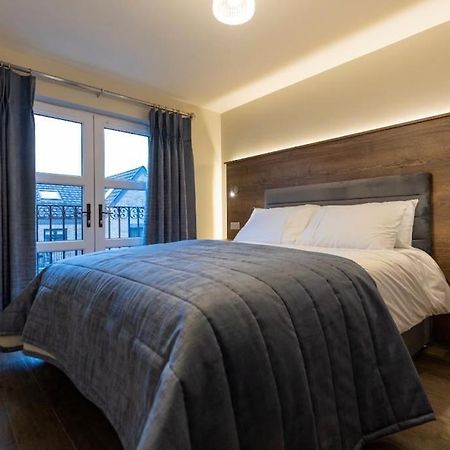 Luxury Town Centre Apartment Cookstown Bagian luar foto